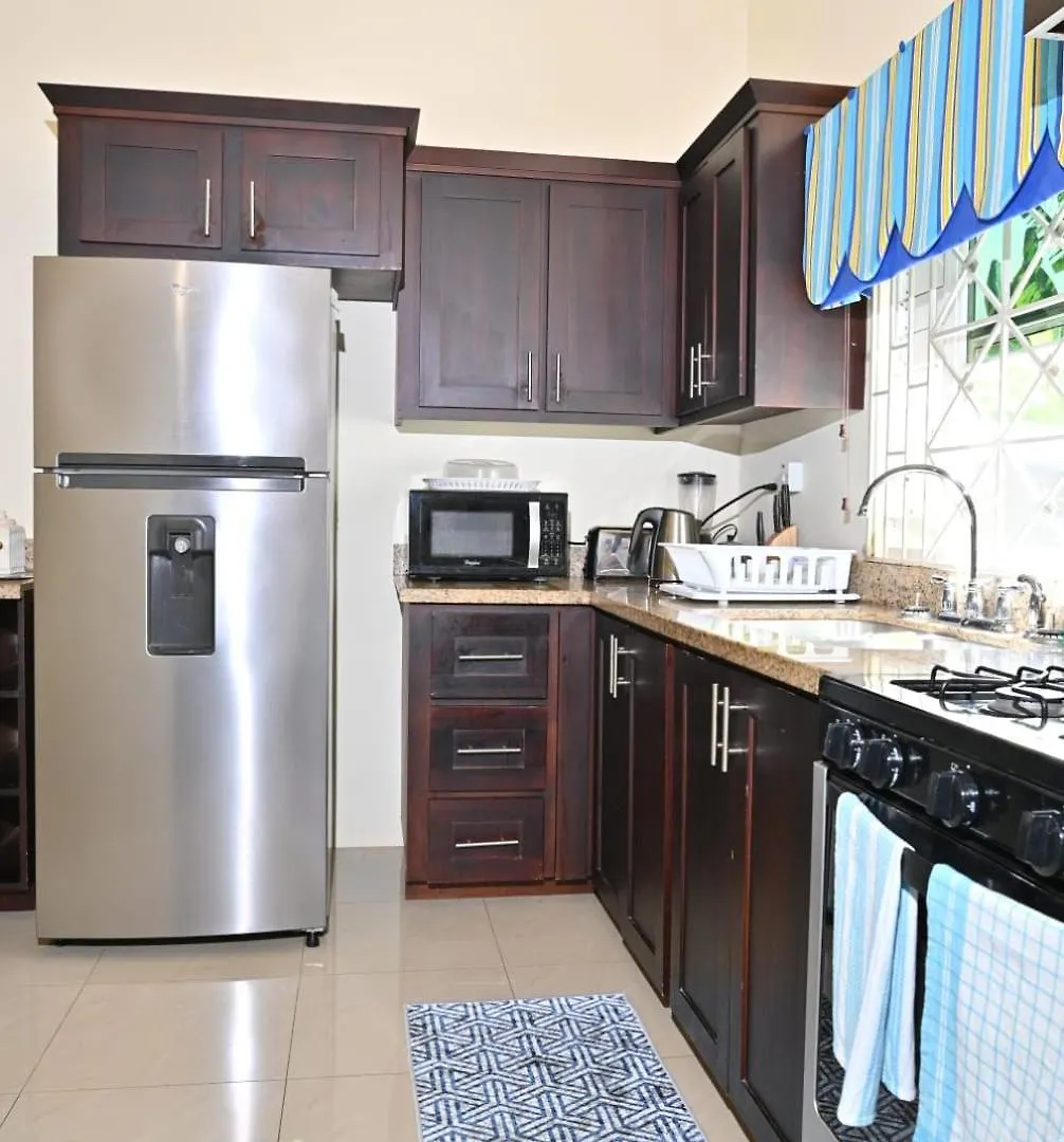 3 Bedroom Beachfront Property In Draxhall Saint Ann's Bay Holiday home